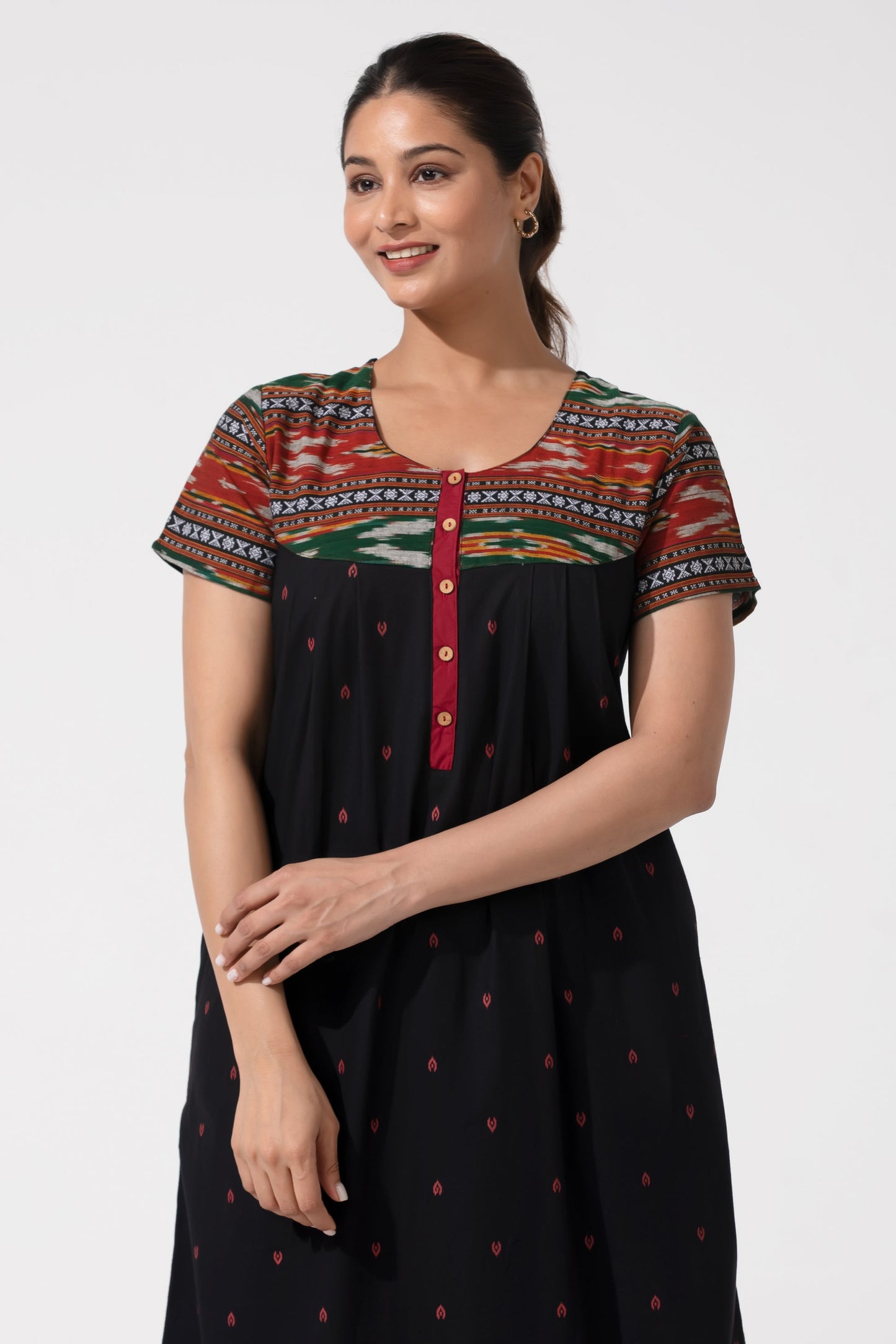Ikat Noir